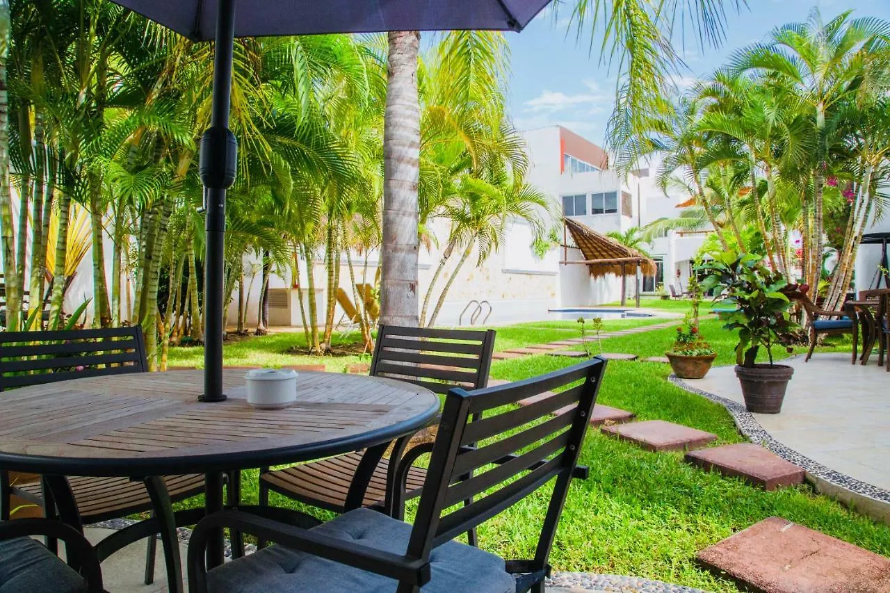 Dolce Vita Caribe Villas Playa del Carmen 3*,