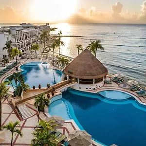 Resort Wyndham Alltra Adults Only